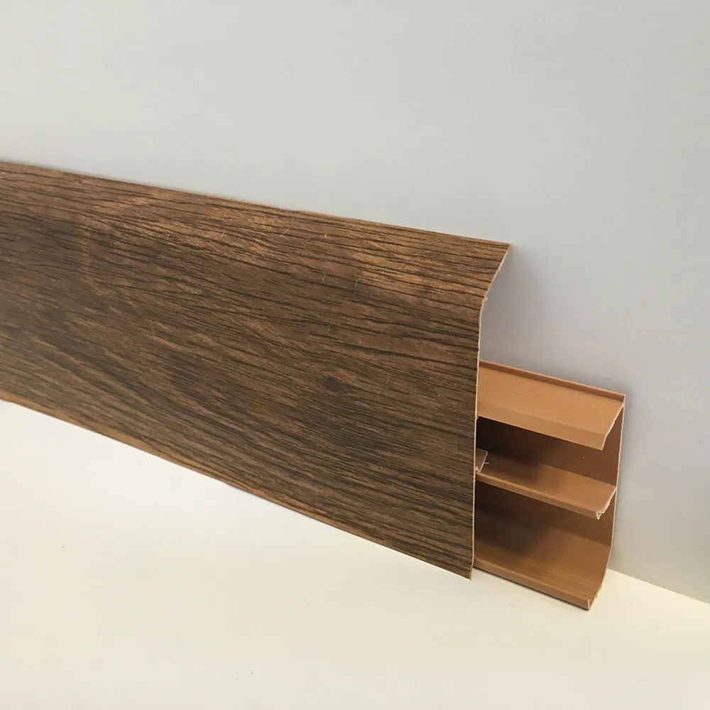 Плинтус ПВХ ROYCE Дуб Викторианский 