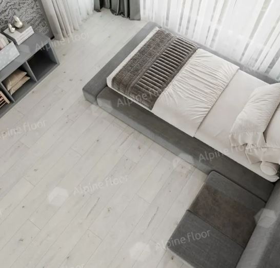 Ламинат ALPINE FLOOR AURA Дуб Арно LF100-21 с фаской 1218*198*8 
